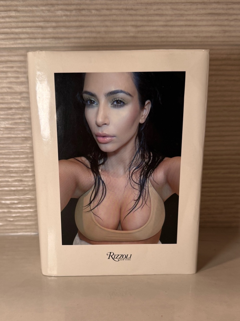 SELFISH BOOK KIM KARDASHIAN